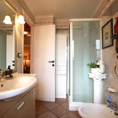 Marconi Penthouse Lägenhetshotell Rom