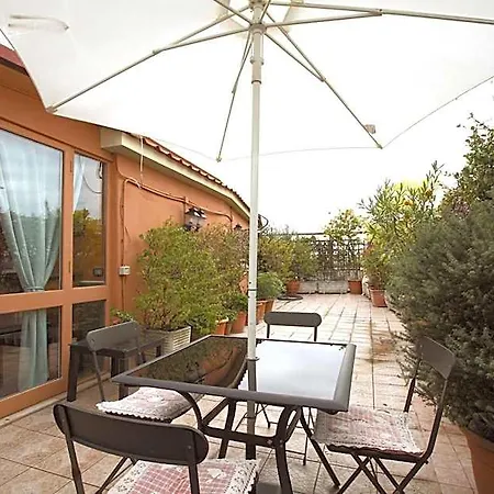 Marconi Penthouse 4*