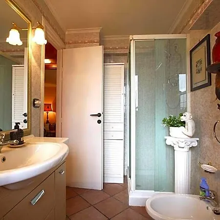 Marconi Penthouse 아파트호텔